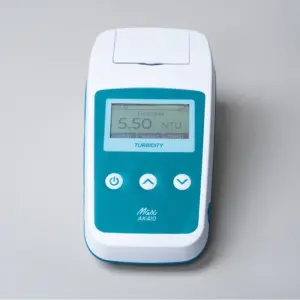 Medidor de turbidez AK410 com cubeta de vidro para análise nefelométrica