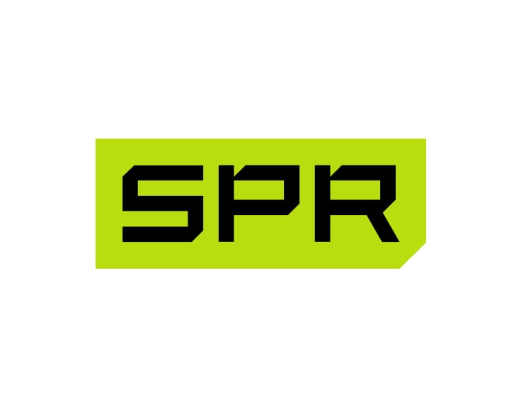Logo da SPR, com a sigla em preto sobre um fundo retangular em verde.