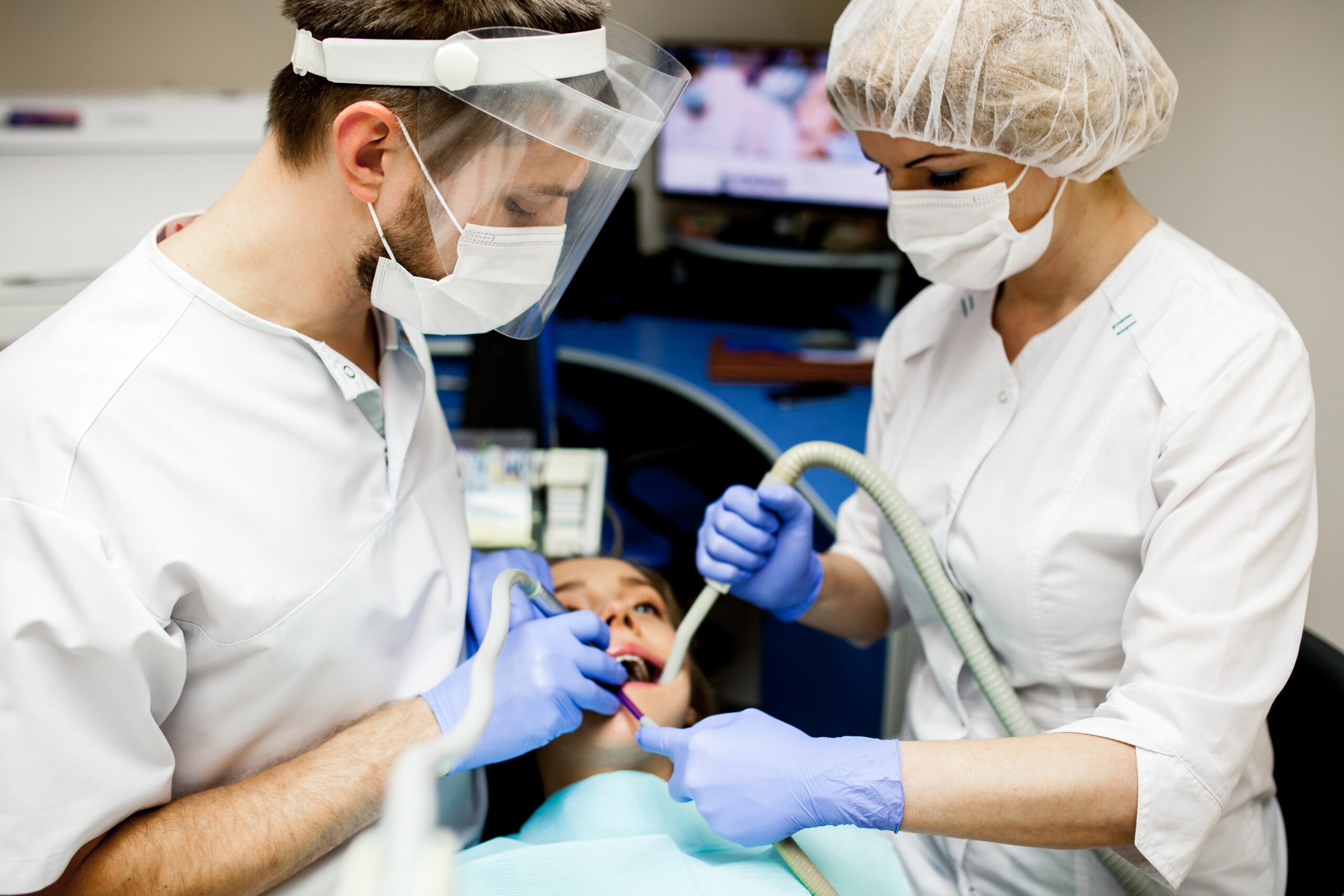 quanto custa um canal de dente