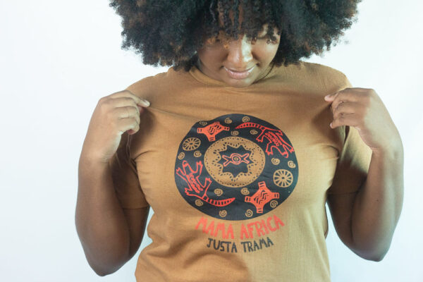 Camiseta Mama África - Imagem 4