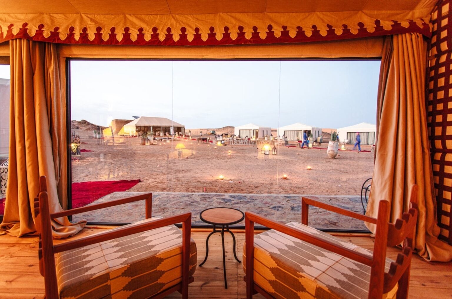 00-CAPA-ACAMPAMENTO-NO-DESERTO-marwane_sibia_mg_8736_copie-1-scaled