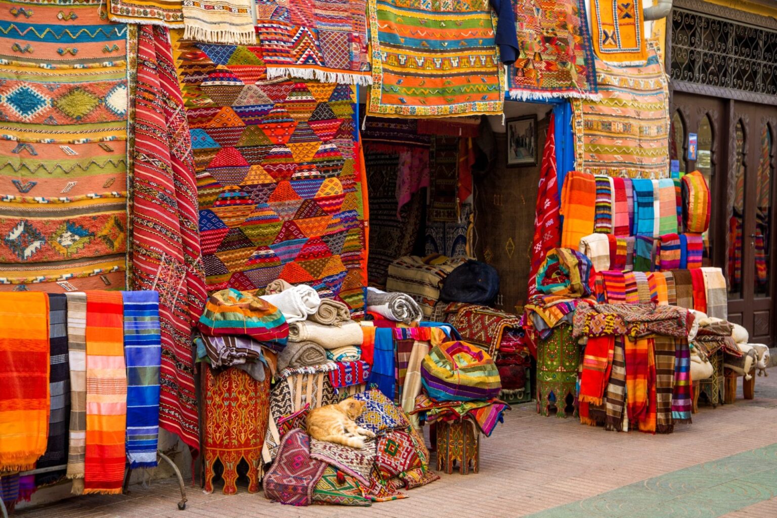 10°-DIA-MARRAKECH-colorful-fabrics-on-the-agadir-market-in-morocco-2023-11-27-05-00-17-utc-scaled