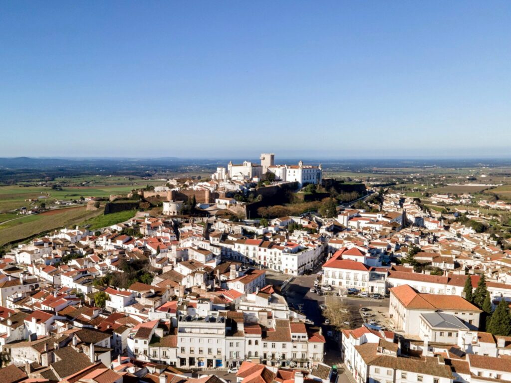 8°-DIA-ESTREMOZ-Foto-aerea-Estremoz-2048x1536-1-scaled
