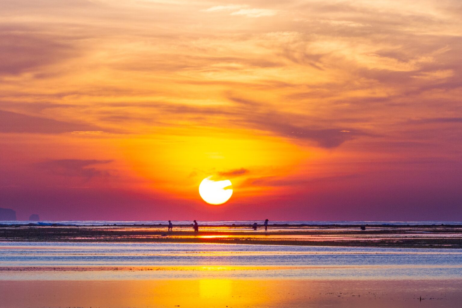 14º DIA - sunrise-at-sanur-beach-bali-2022-11-10-04-52-56-utc