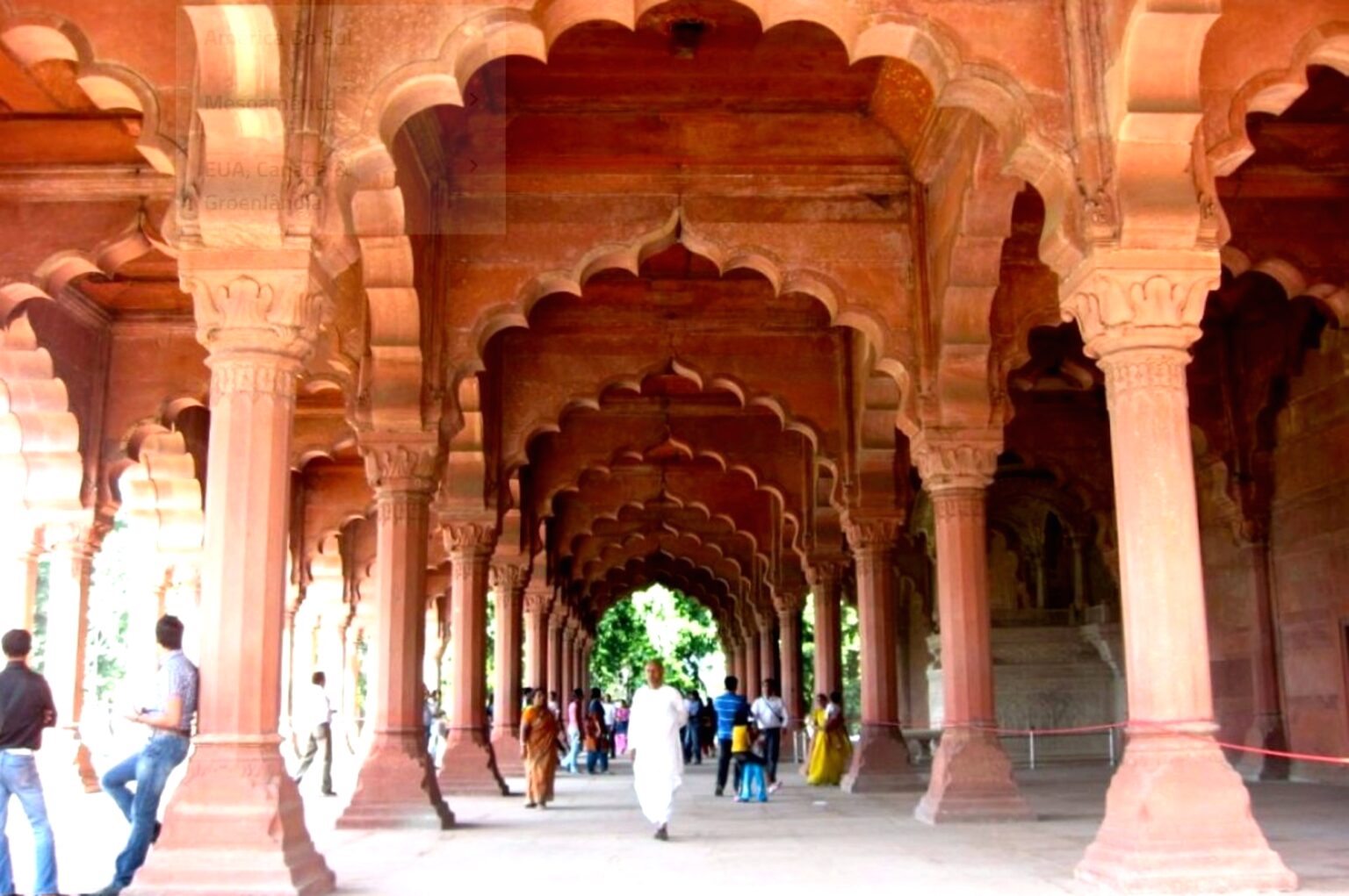 4° DIA - DELHI - FORTE VERMELHO